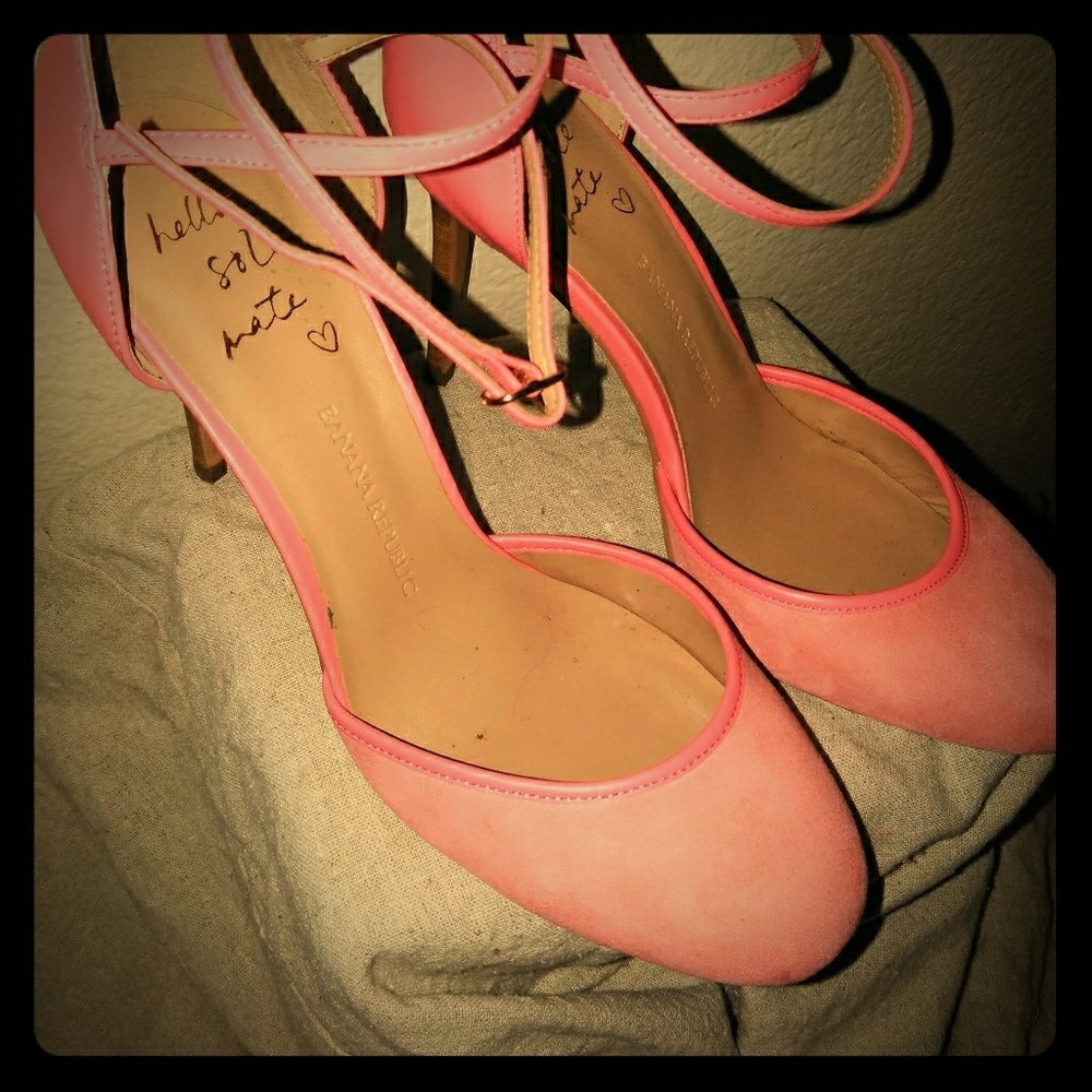 Shoe